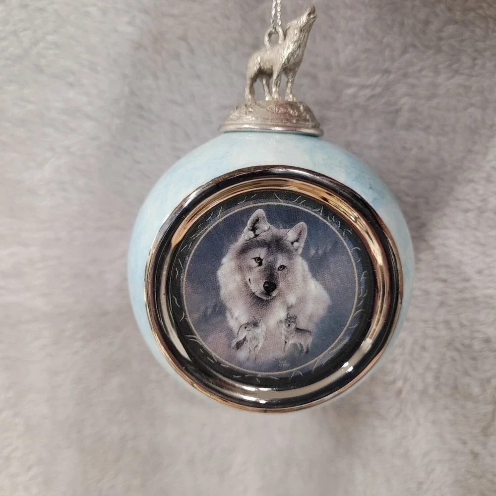 Bradford Exchange Spirit of The Wilderness Wolf Ornaments Set of 2 VTG 1997